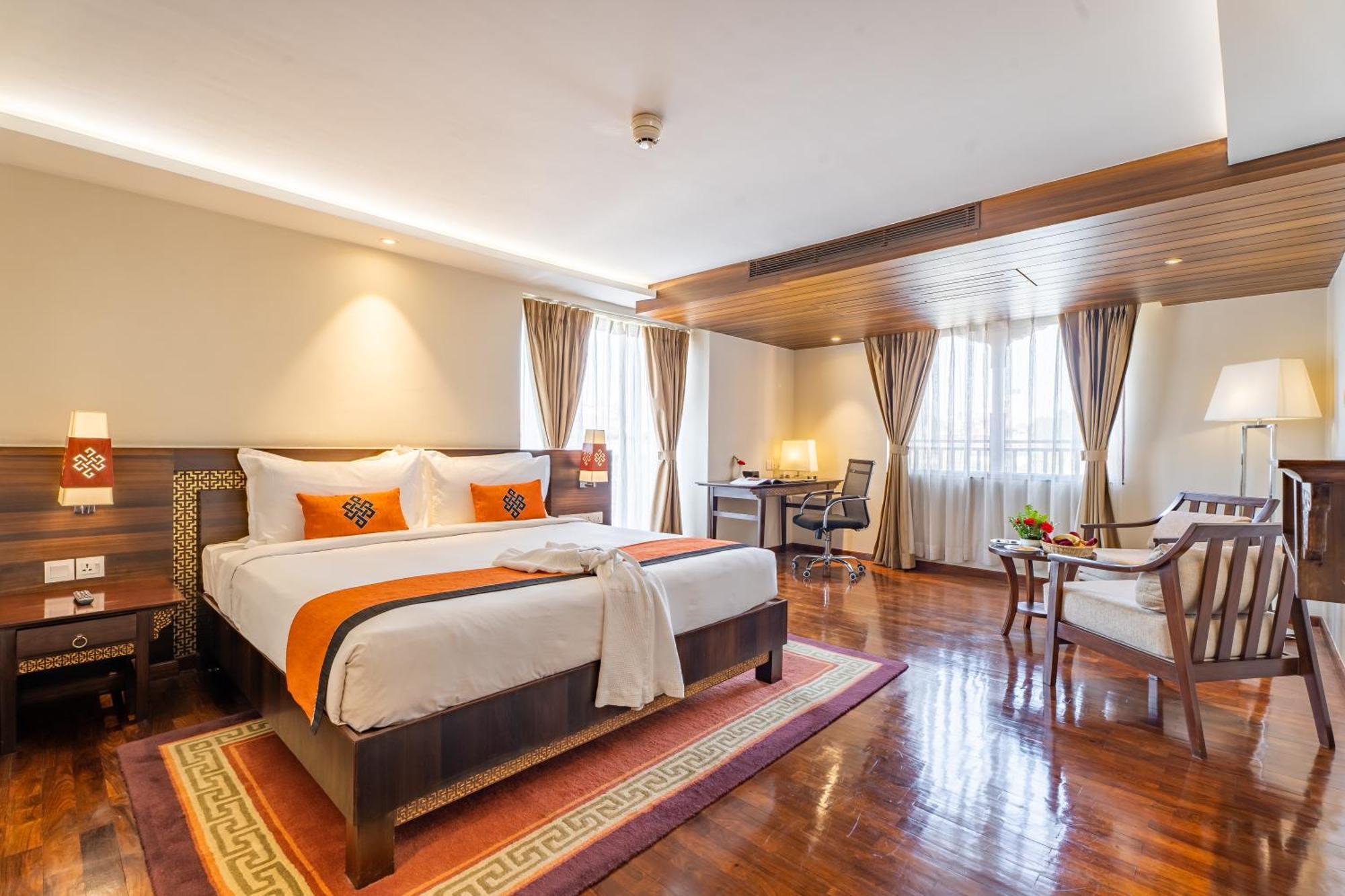 Hotel Ramada By Wyndham Kathmandu Dhumbarahi Zewnętrze zdjęcie