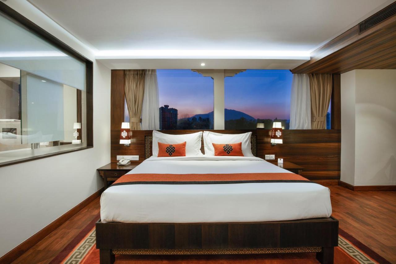 Hotel Ramada By Wyndham Kathmandu Dhumbarahi Zewnętrze zdjęcie